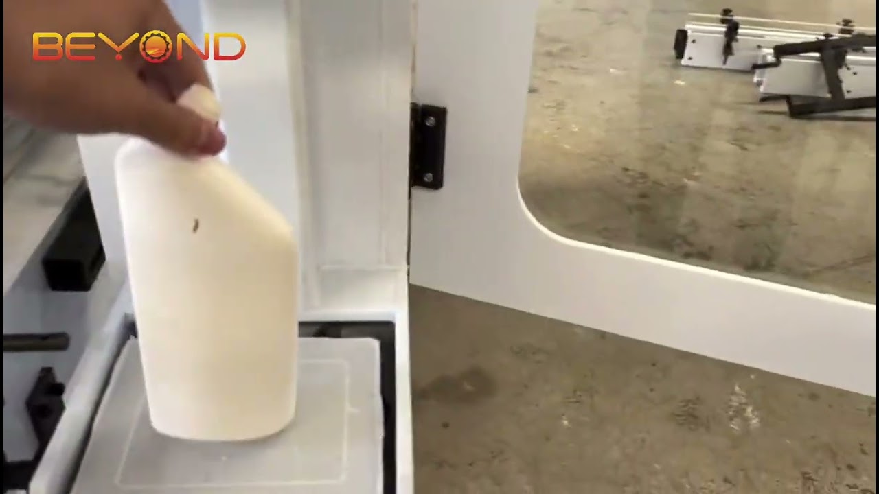 Fully Automatic Linear Slant-Nozzle Anti-Corrosive Filling Machine