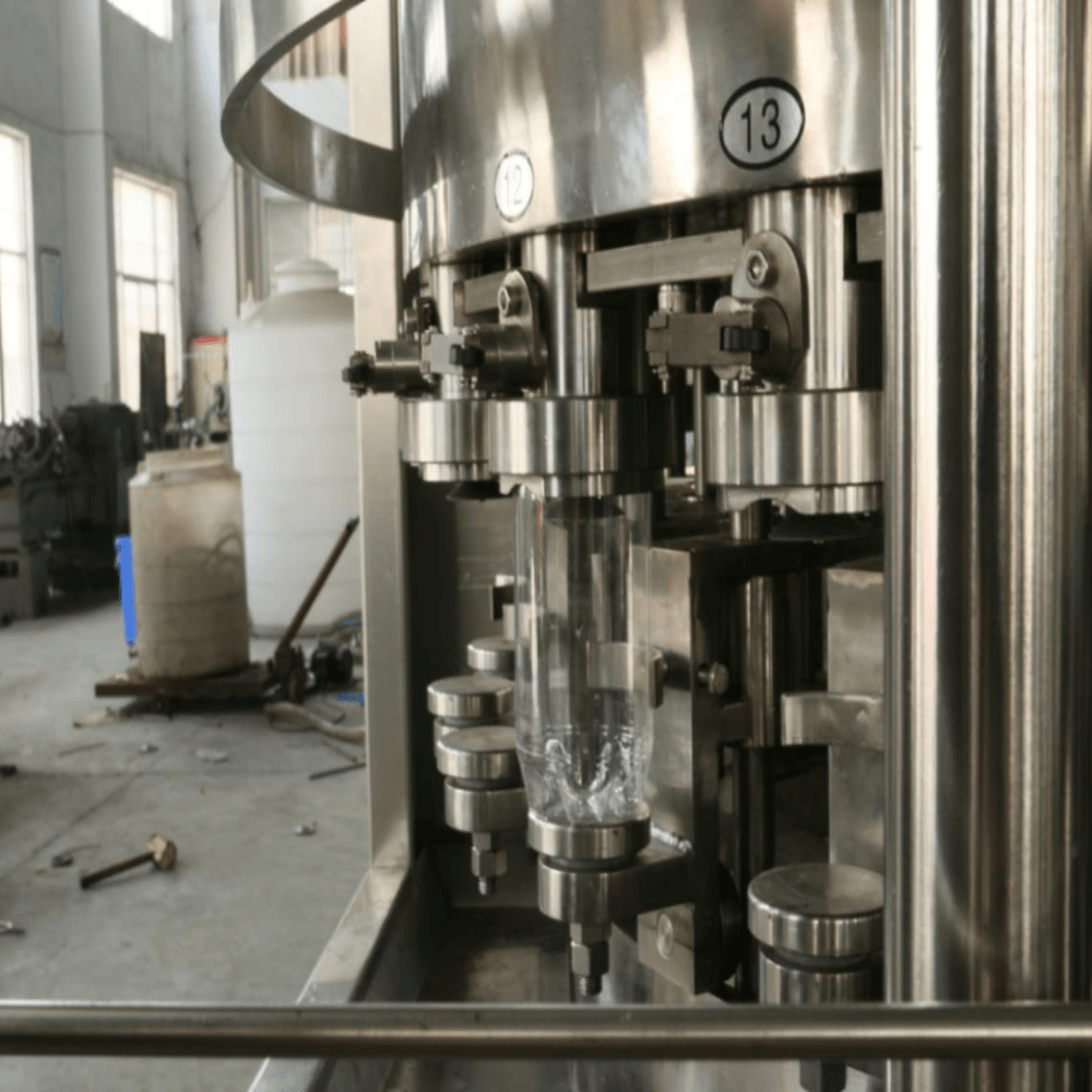 Bird's Nest Liquid Filling and Seaming Machine - BeyondMachine
